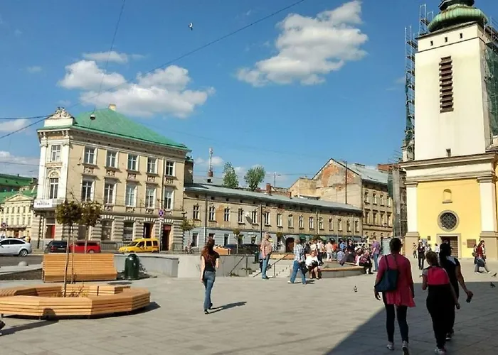 On Lychakivska アパート